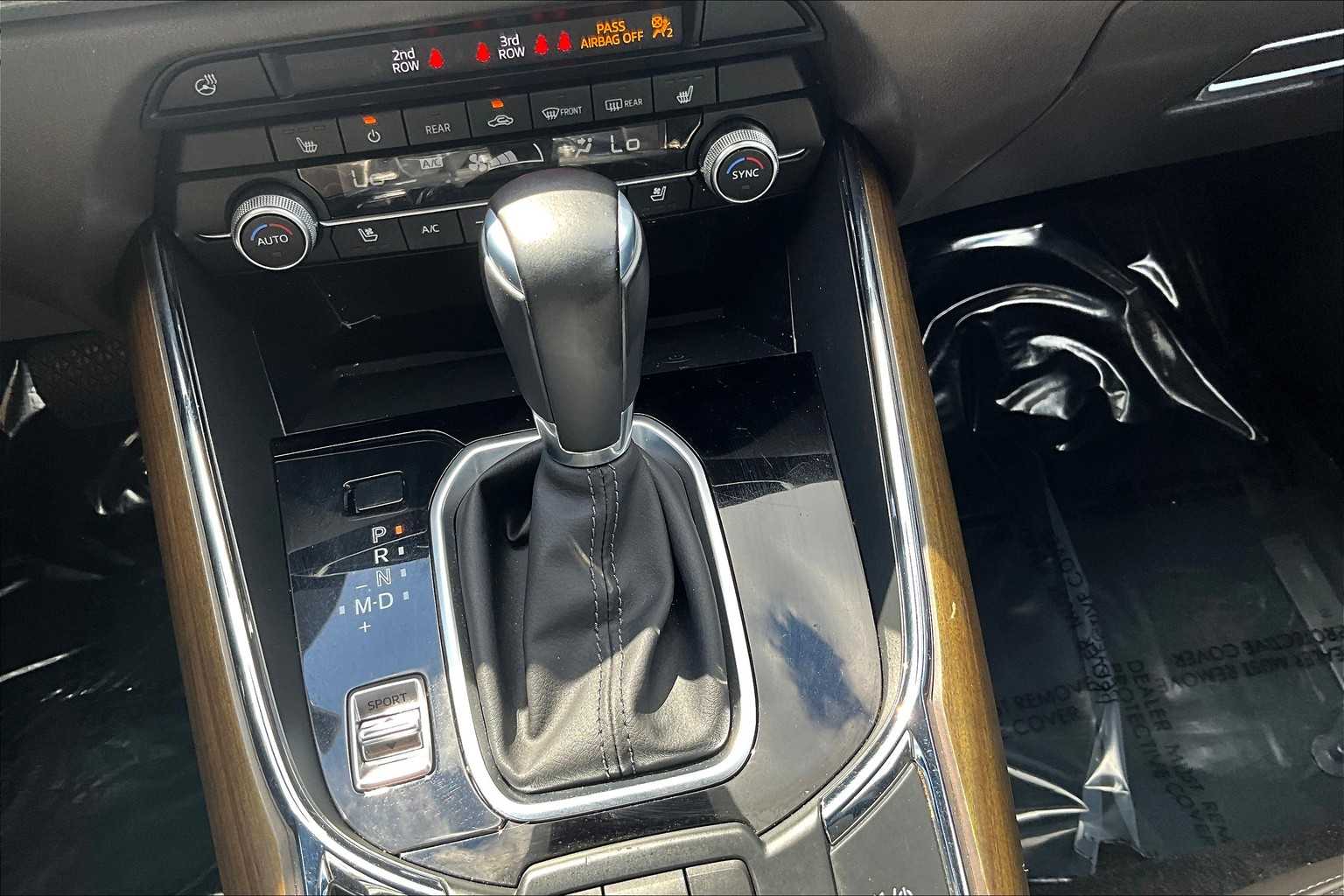 2023 Mazda CX-9 Signature photo 13