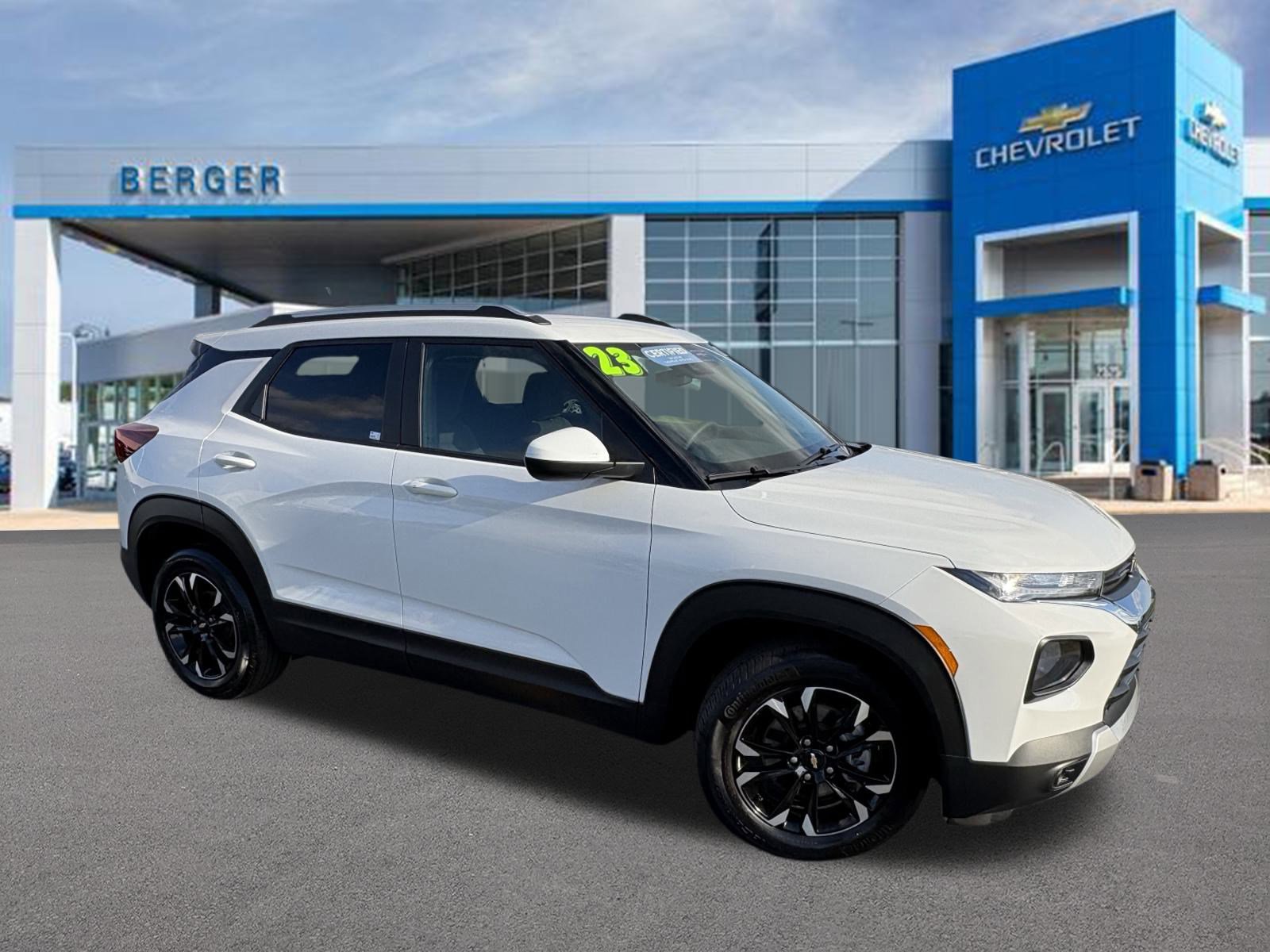 2023 Chevrolet TrailBlazer LT's photo