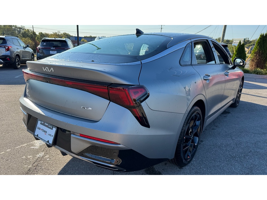 2026 Kia K5 GT-Line photo 3