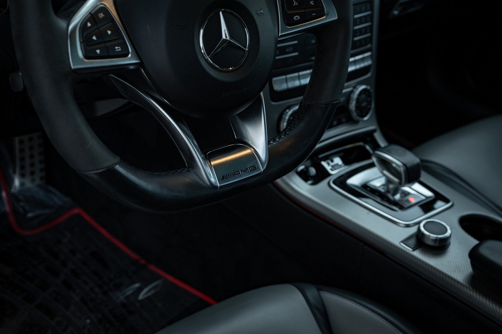 2019 Mercedes Benz SLC AMG 43 photo 22