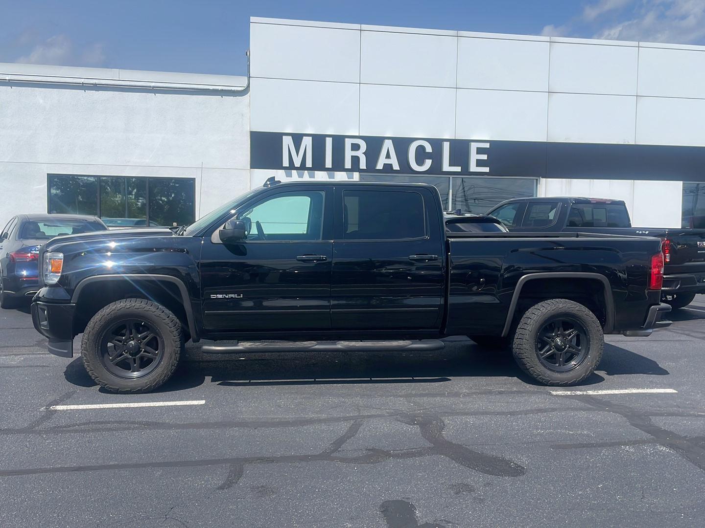 2015 Gmc Sierra 1500 Denali photo 2