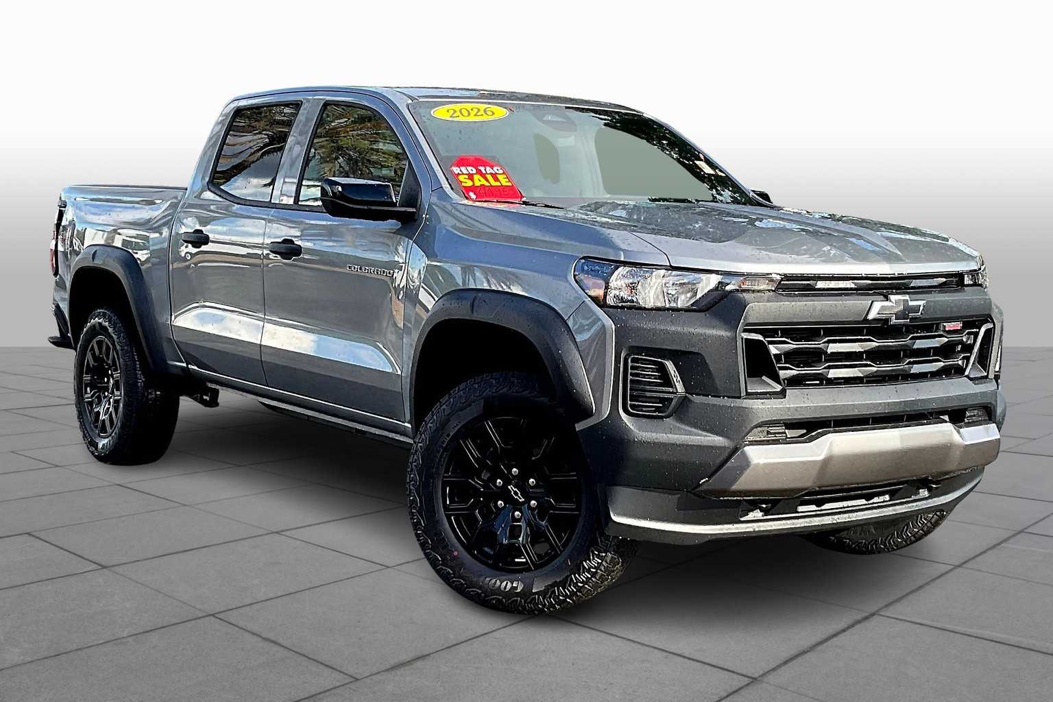 2026 Chevrolet Colorado Trail Boss photo 2