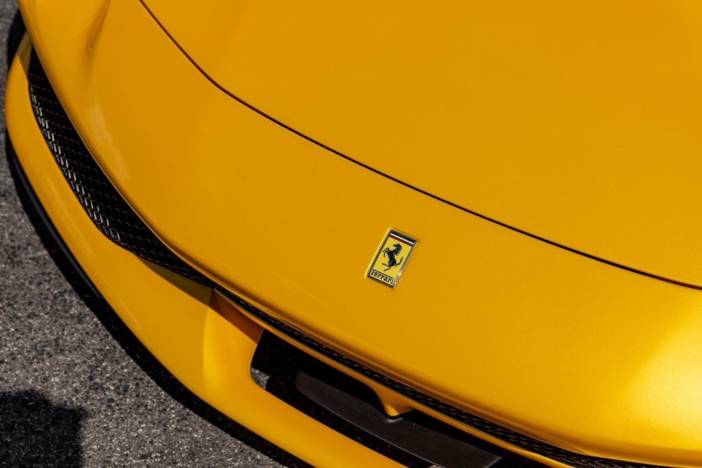 2024 Ferrari 296 GTS photo 9