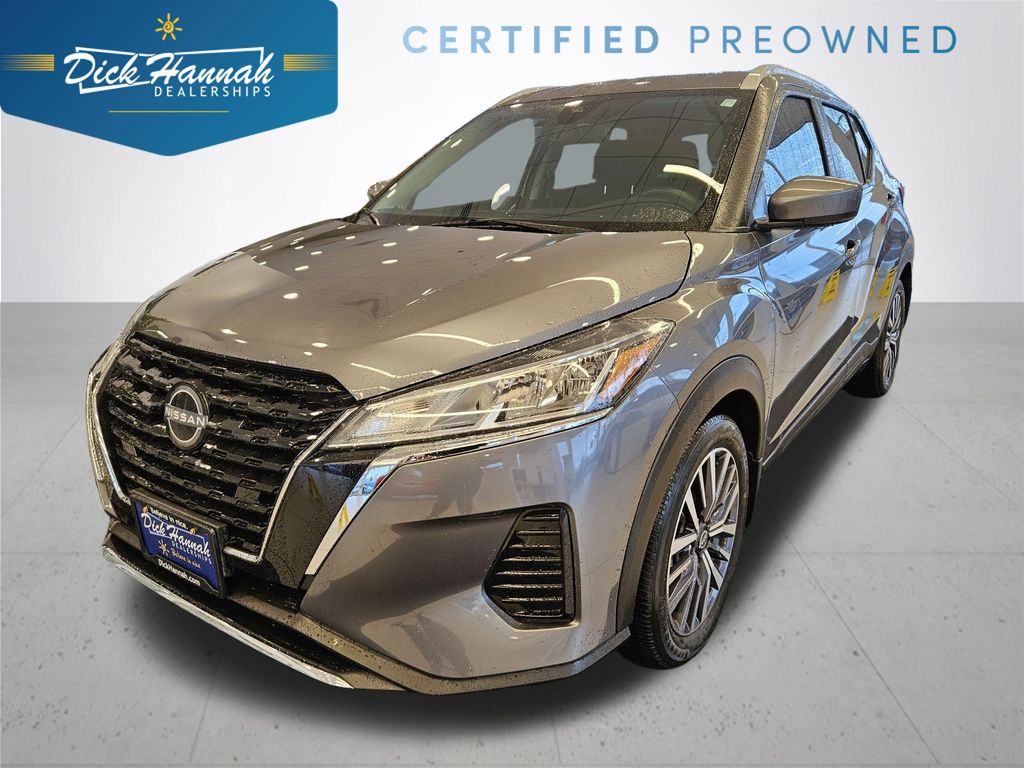 2022 Nissan Kicks SV's photo