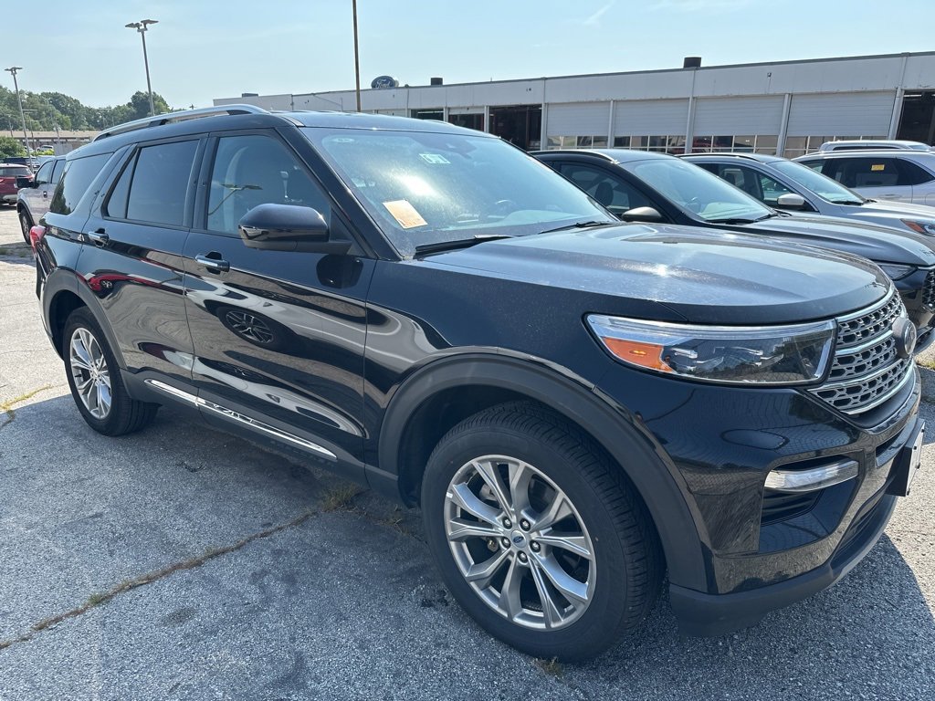 Used 2023 Ford Explorer Limited with VIN 1FMSK8FH3PGB18474 for sale in Kansas City