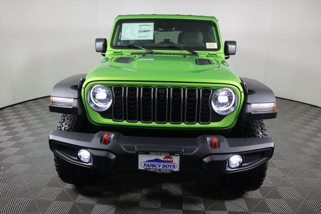 2025 Jeep Wrangler Rubicon photo 3