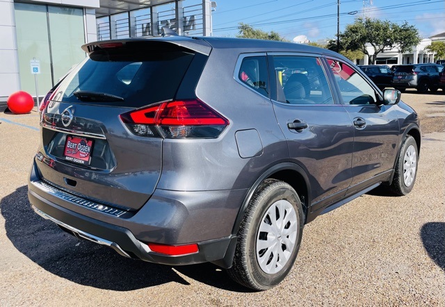 2017 Nissan Rogue S photo 4