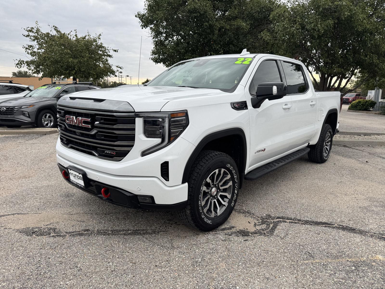 2022 GMC Sierra 1500 AT4's photo