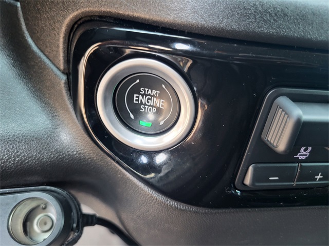 2022 Chevrolet Silverado 1500 LT photo 23