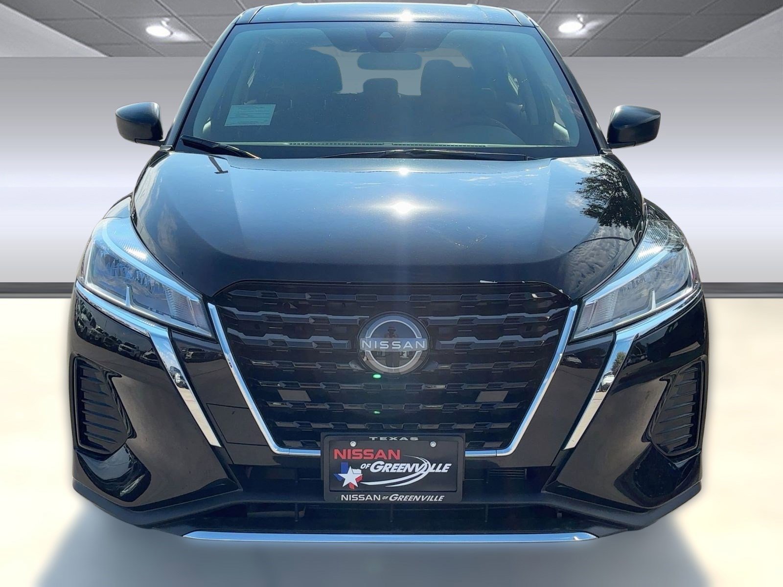 2025 Nissan Kicks Play S photo 6