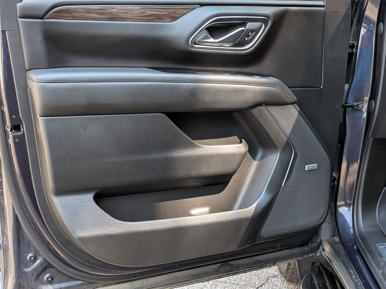 2023 Chevrolet Tahoe LT photo 9