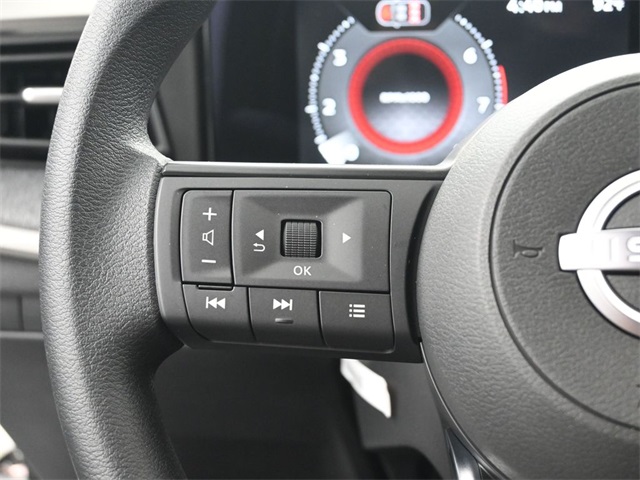 2026 Nissan Kicks SV photo 2