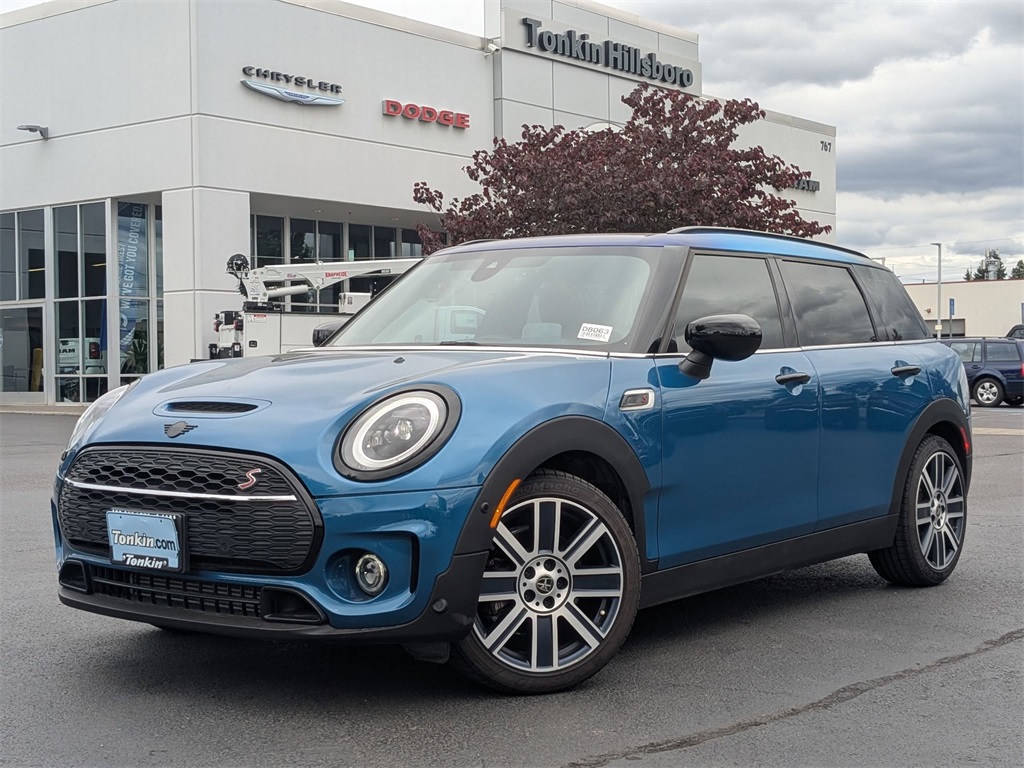 2024 Mini Cooper Base S photo 2