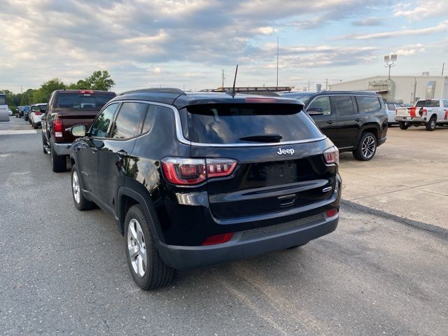 2018 Jeep Compass Latitude photo 6