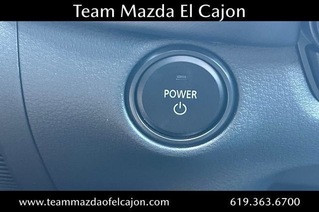 2025 Mazda CX-50 Premium photo 11