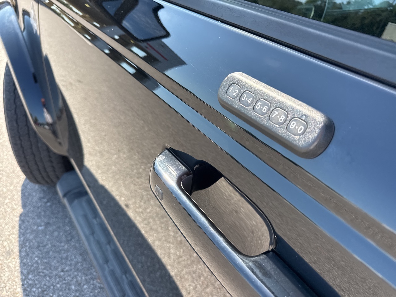 2021 Ford Bronco Outer Banks photo 8
