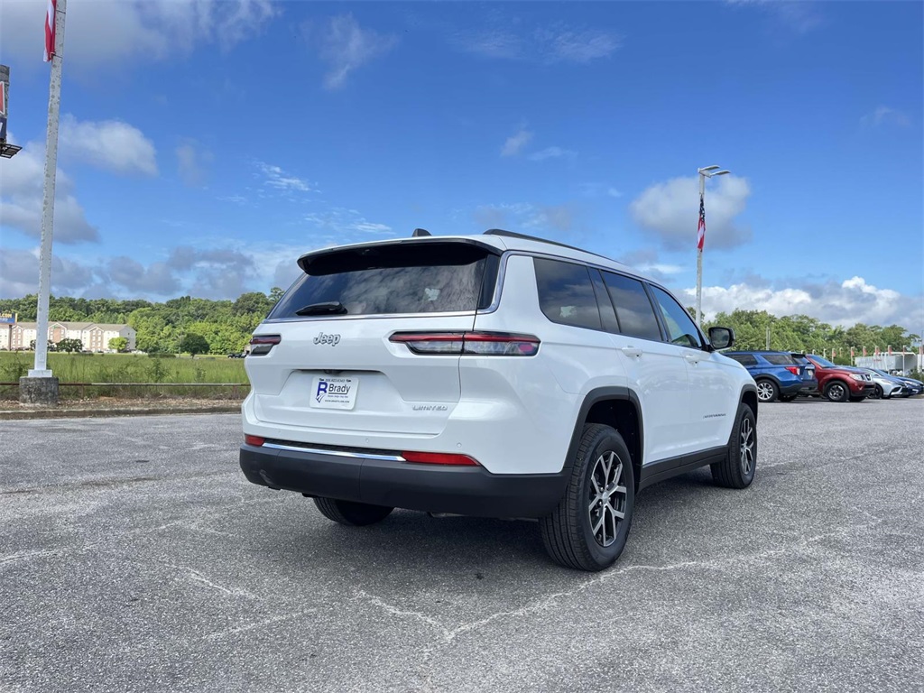 2025 Jeep Grand Cherokee Limited photo 7