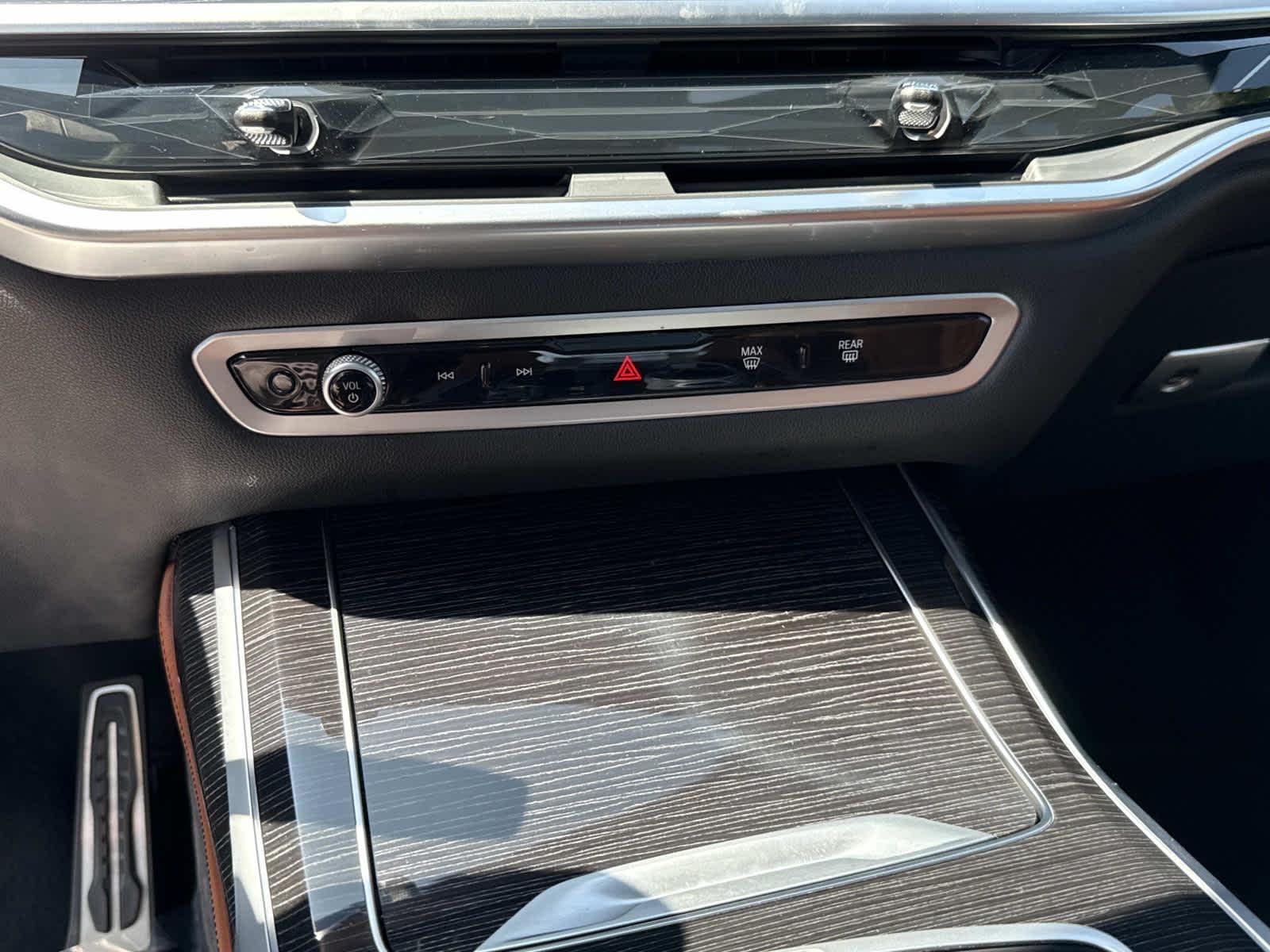 2025 Bmw X7 M60i photo 20