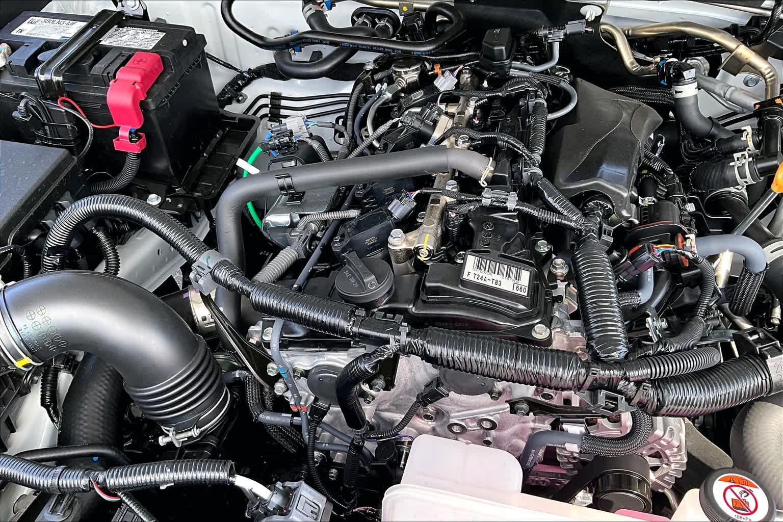 2025 Toyota Tacoma SR5 4x4 Double Cab photo 15