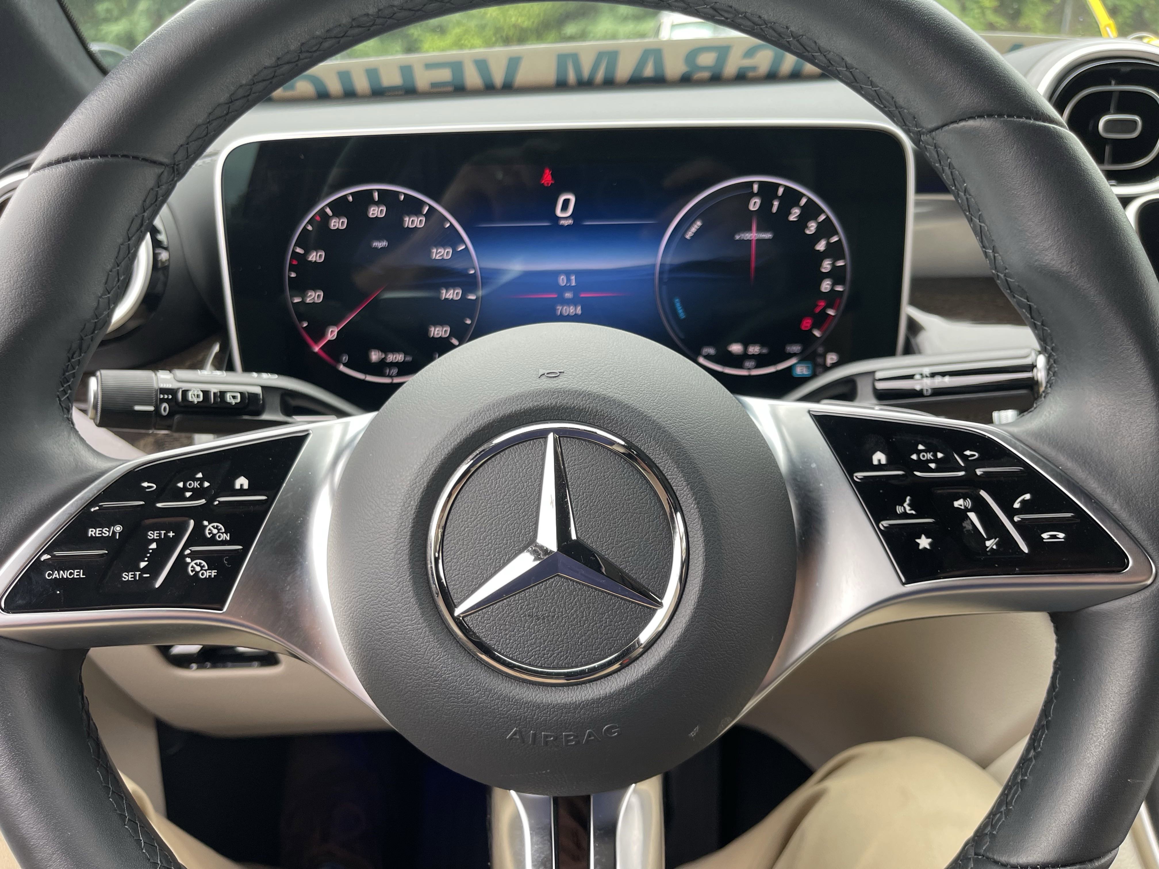 2025 Mercedes Benz GLC 350e 4MATIC photo 13