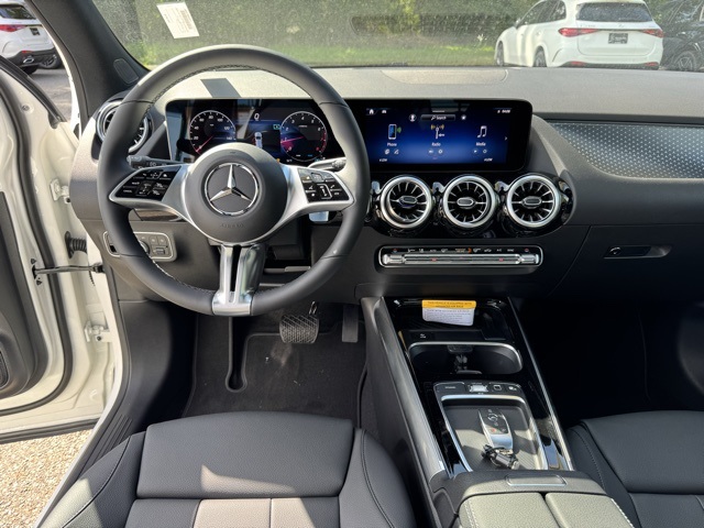 2026 Mercedes Benz GLA 250 4MATIC photo 14