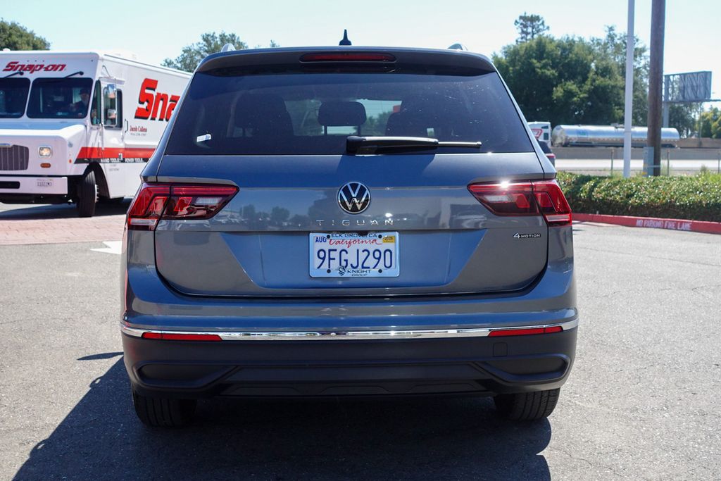 2024 Volkswagen Tiguan S photo 4