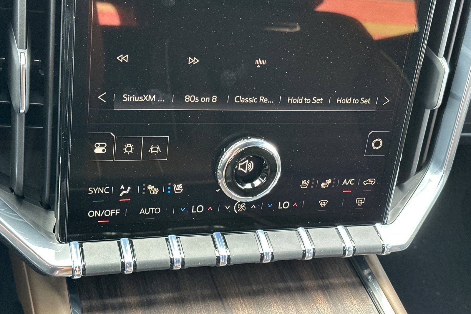2026 Gmc Acadia Denali photo 19