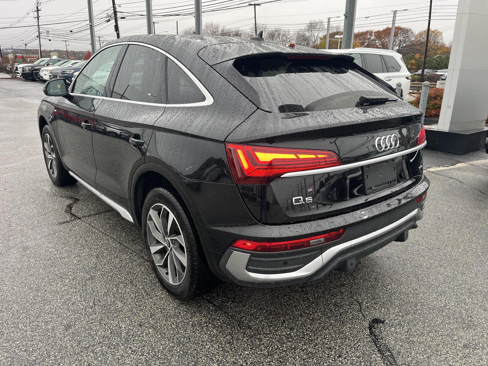 2022 Audi Q5 Sportback S line Premium photo 3