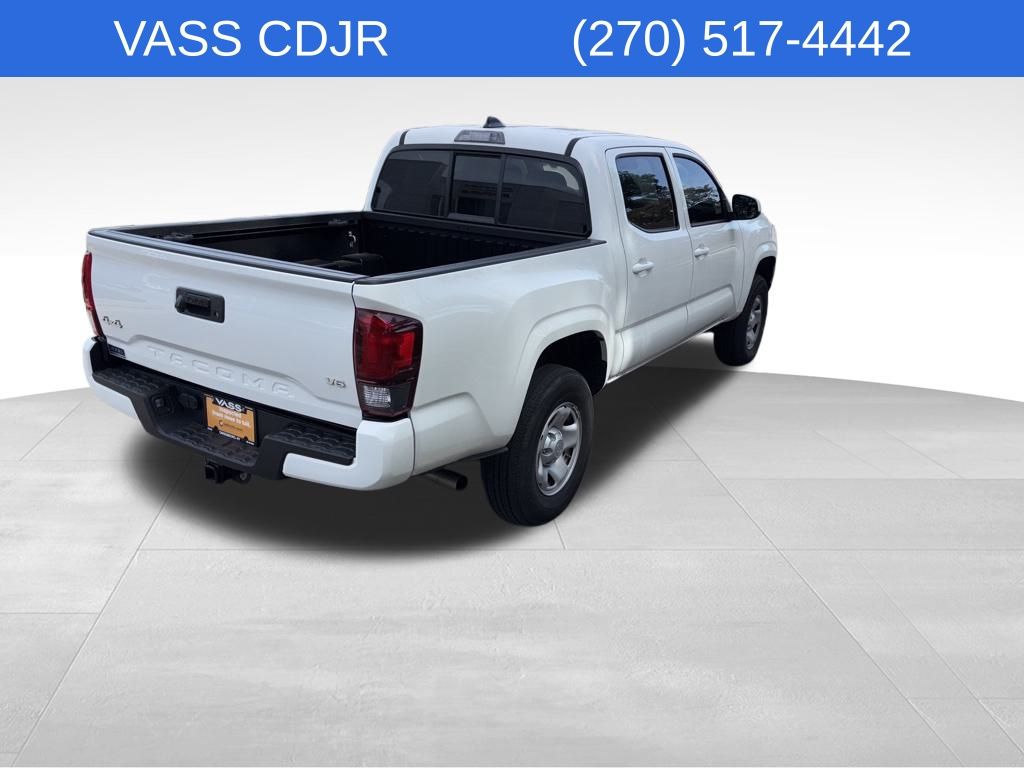 2022 Toyota Tacoma SR photo 9