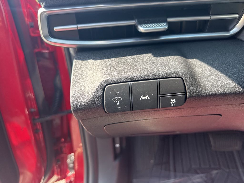 2023 Hyundai Elantra SEL photo 13