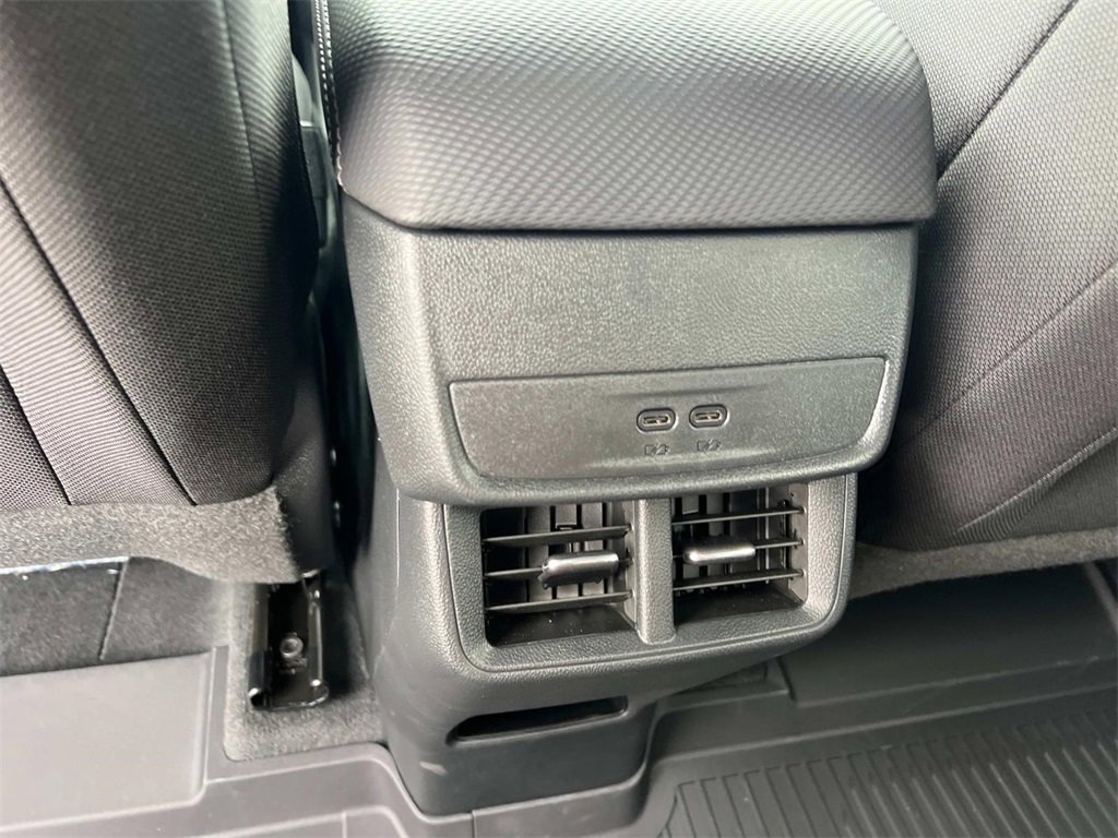 2026 Chevrolet Equinox LT photo 10