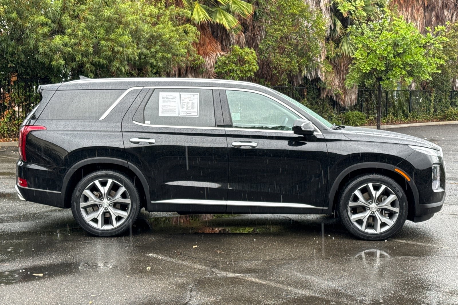 2022 Hyundai Palisade SEL photo 2