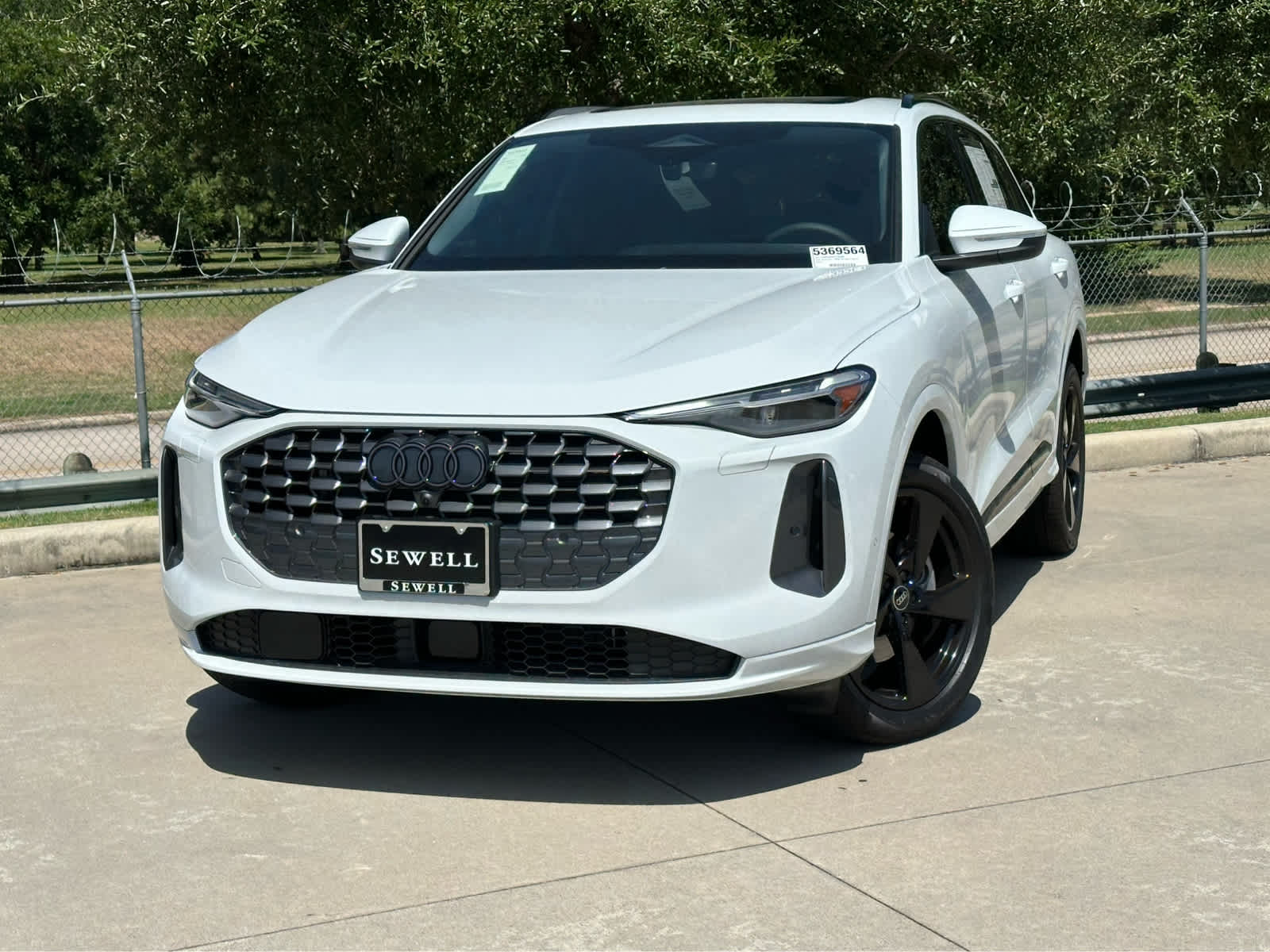 2025 Audi Q5 Premium Plus