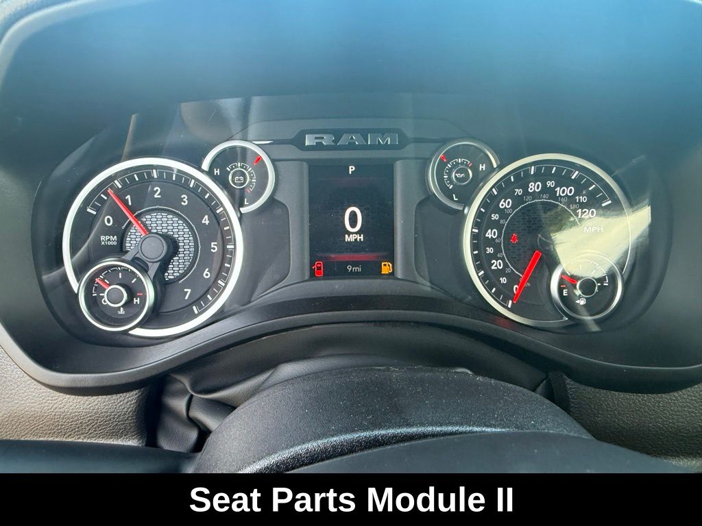 2025 Ram 1500 Tradesman photo 13