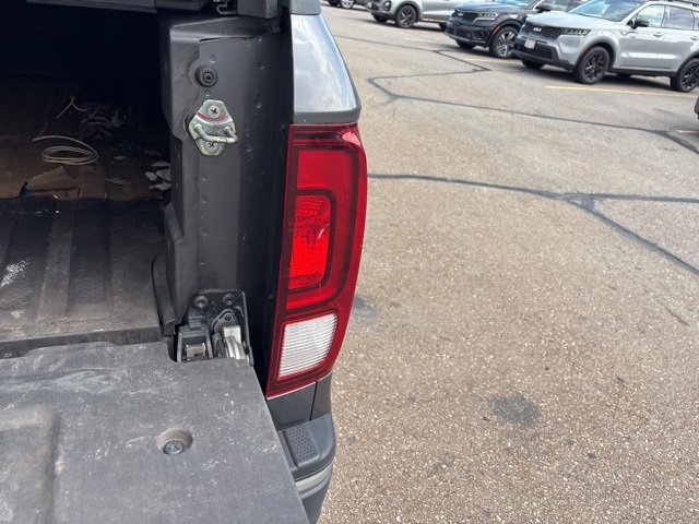 2017 Honda Ridgeline RTL-T photo 17