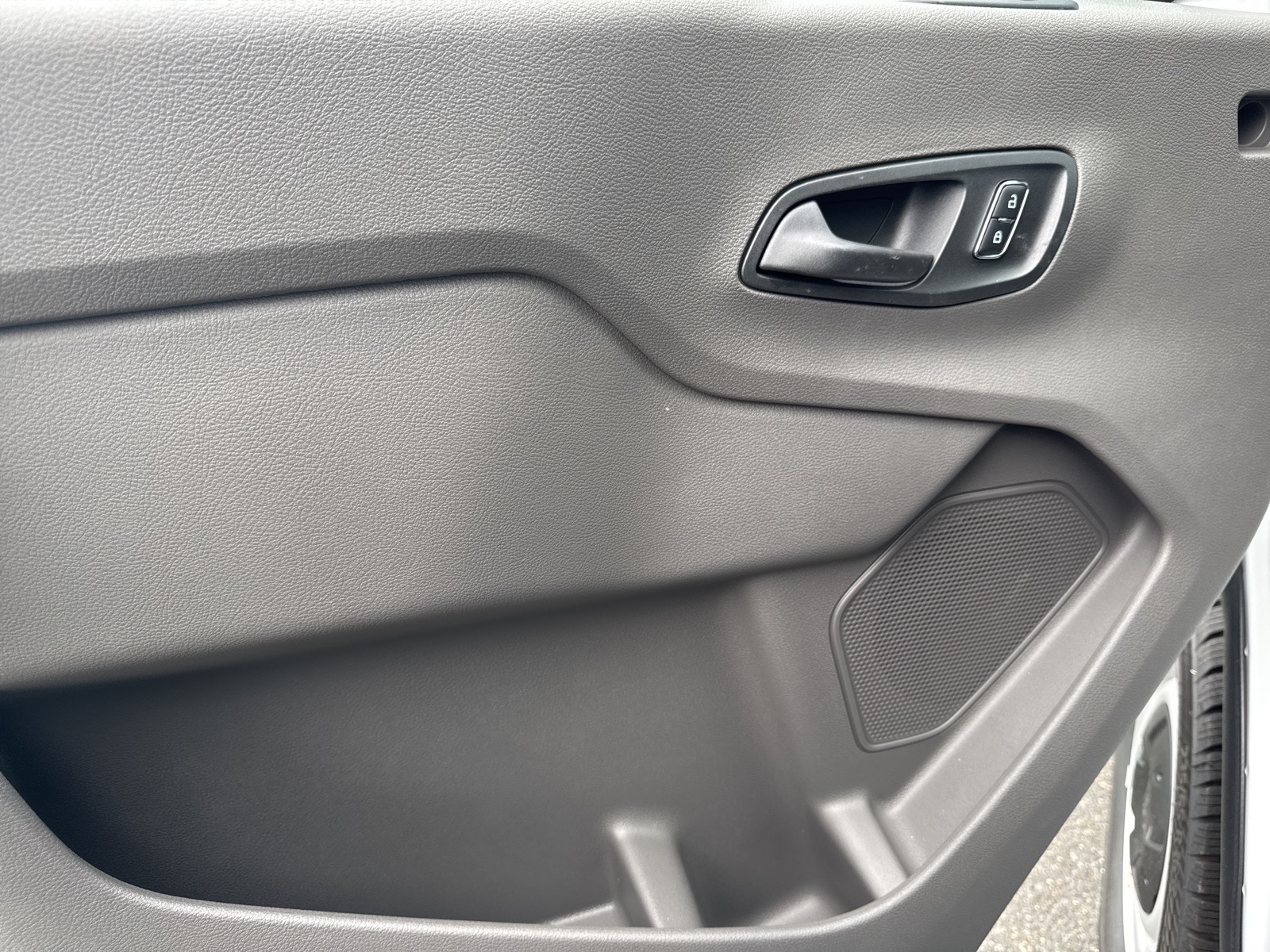 2025 Ford Transit photo 25