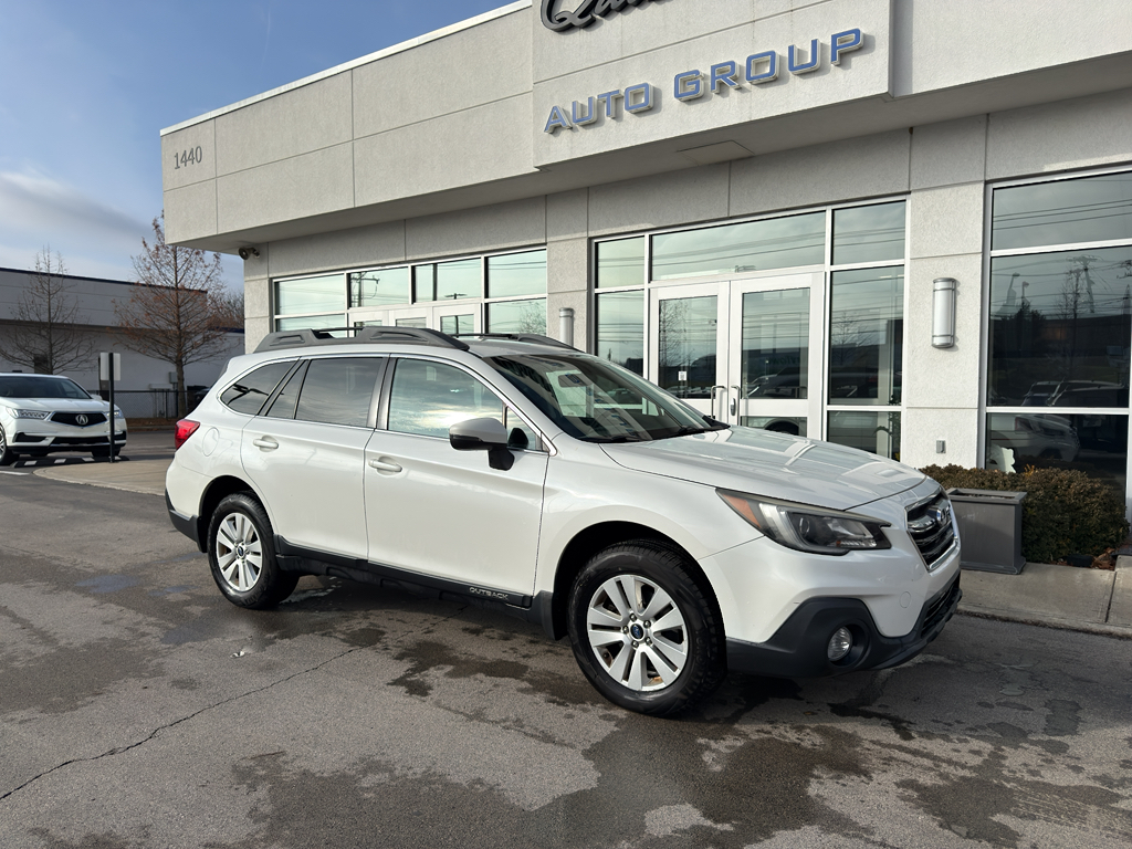 2018 Subaru Outback Premium's photo