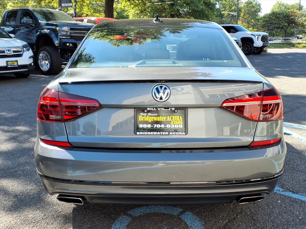 2018 Volkswagen Passat V6 GT photo 5