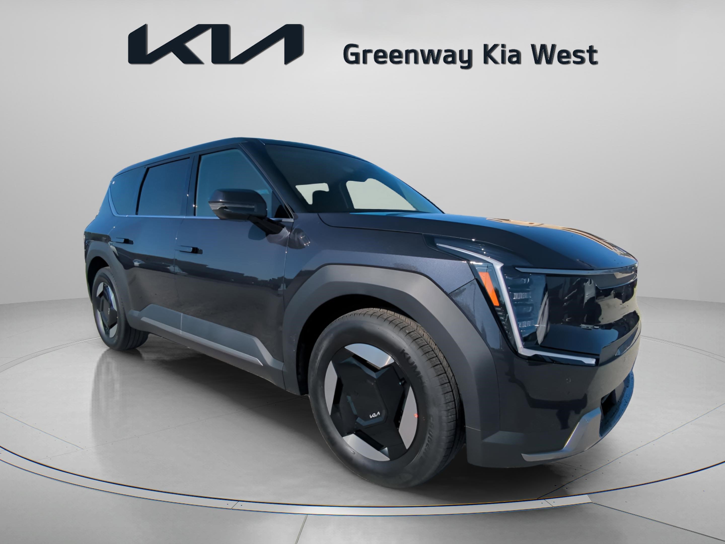 2026 Kia EV9 Light L/R's photo