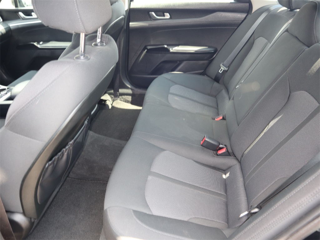 2023 Kia K5 LXS photo 12
