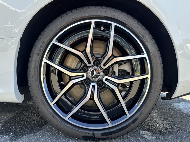 2023 Mercedes Benz E 450 4MATIC photo 11