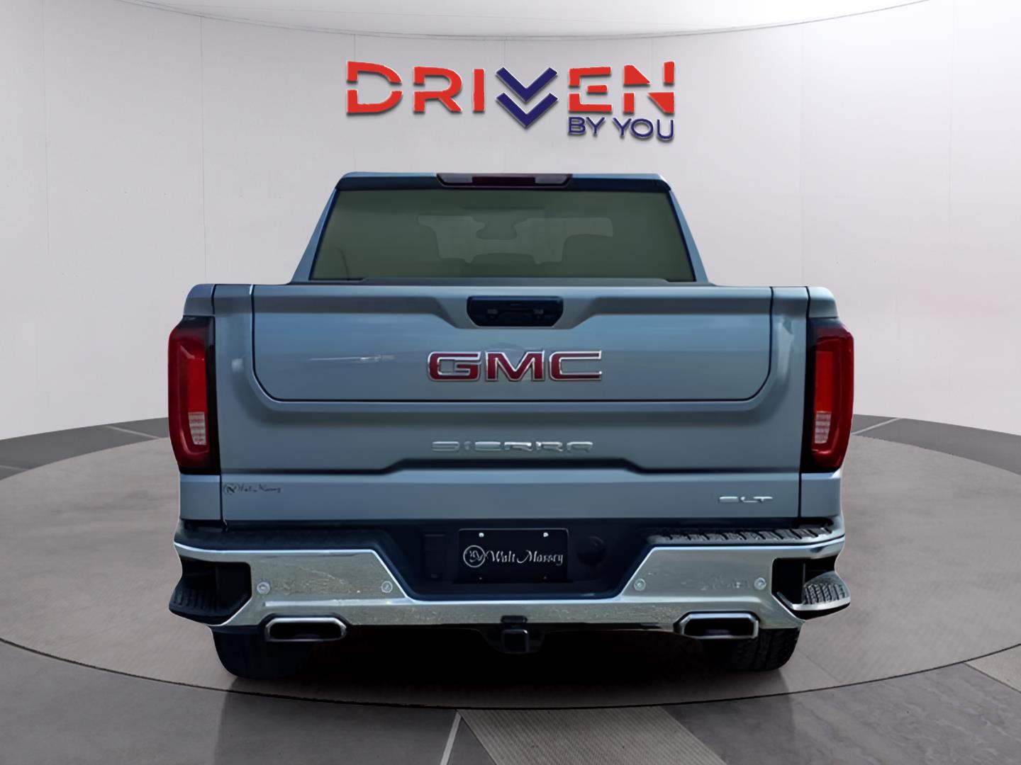 2024 Gmc Sierra 1500 SLT photo 4