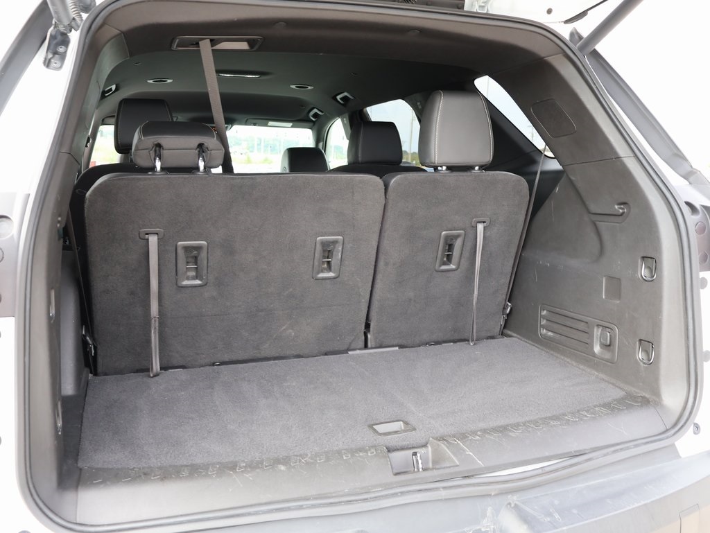 2022 Chevrolet Traverse Leather photo 16