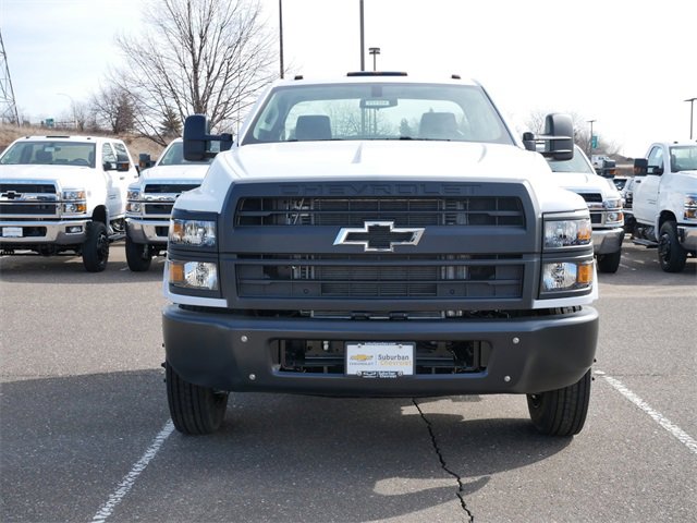 2023 Chevrolet Silverado 5500HD Work Truck photo 2