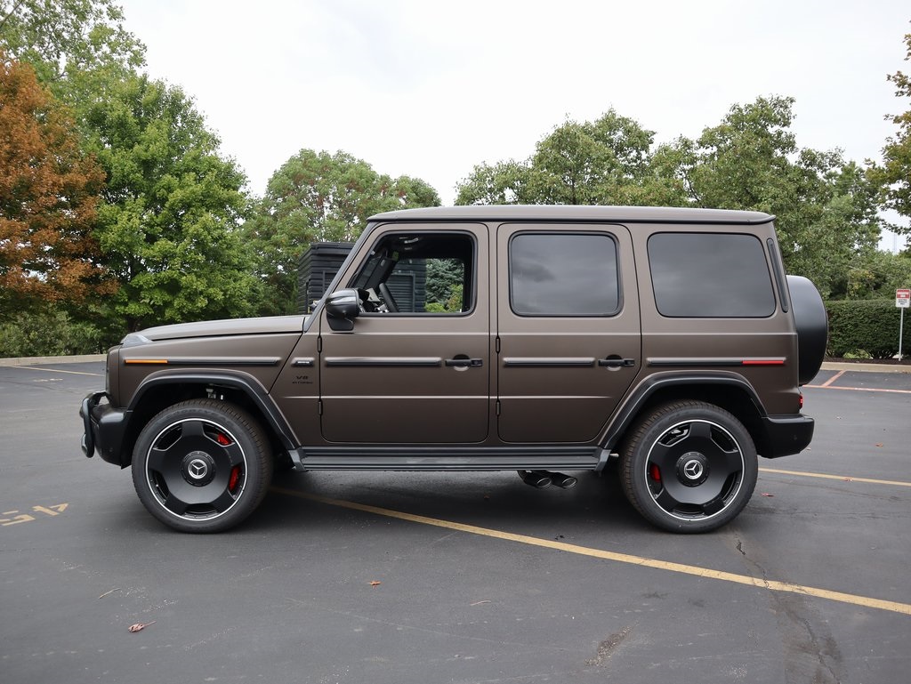 2025 Mercedes Benz G 63 AMG photo 4