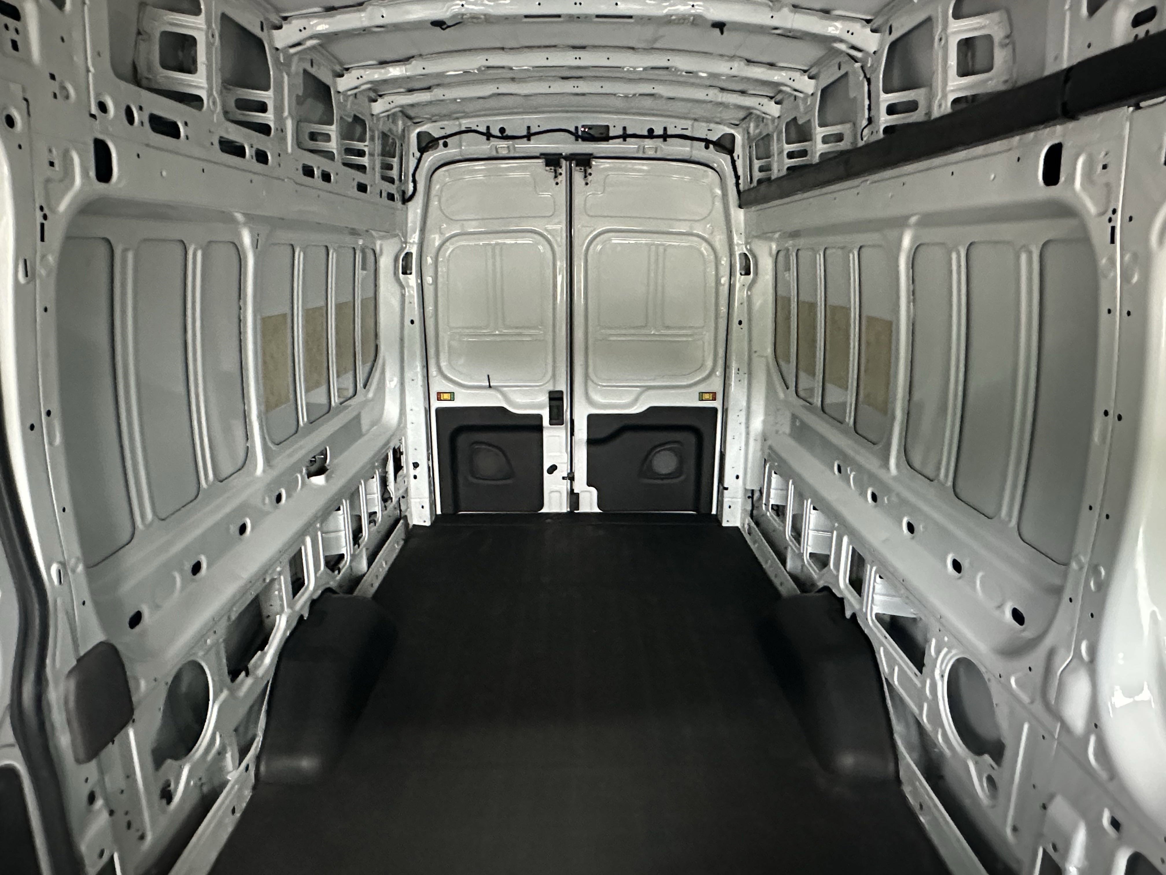 2024 Ford Transit Cargo Van photo 10