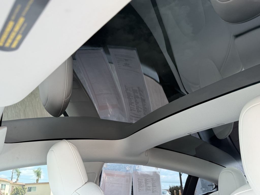 2022 Tesla Model 3 Long Range photo 21