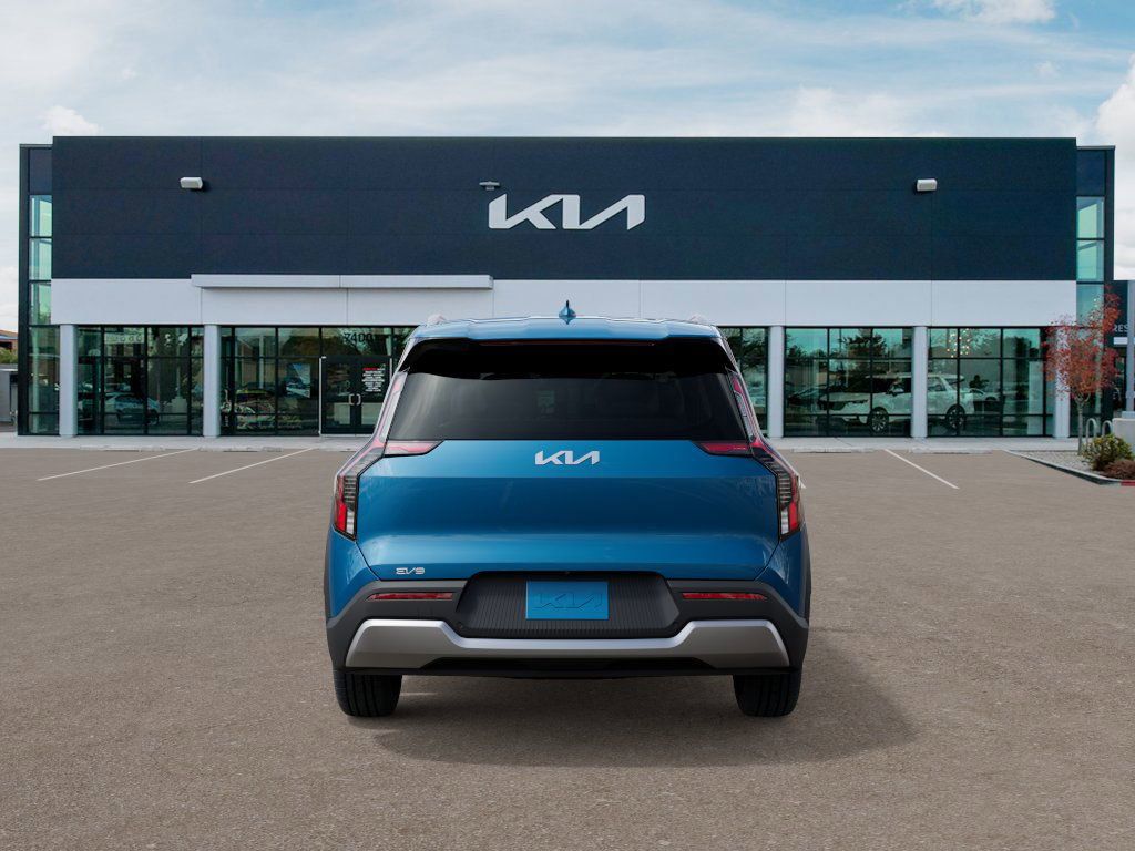 2026 Kia EV9 Wind photo 3