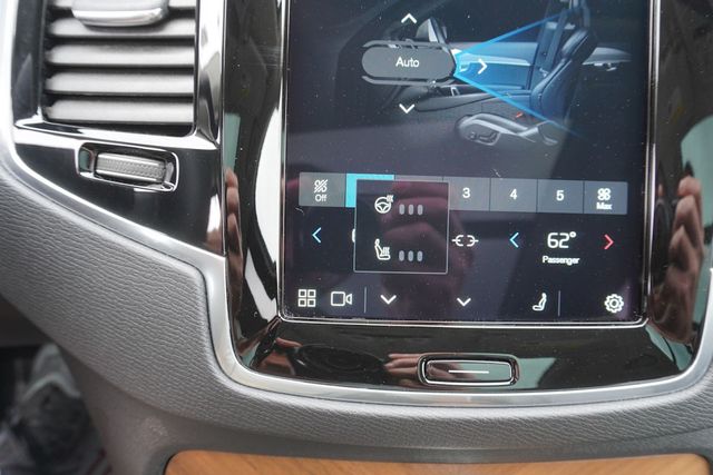 2024 Volvo XC90 B5 Plus photo 29