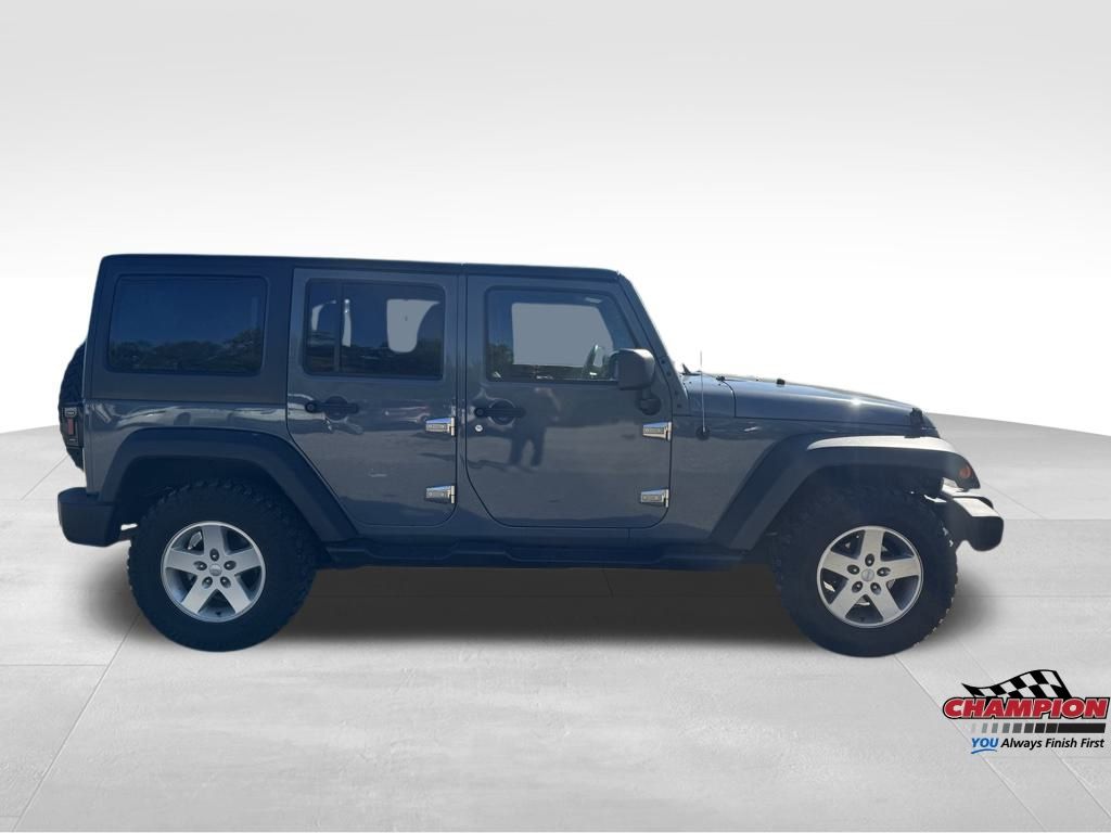 2015 Jeep Wrangler Unlimited Sport photo 11